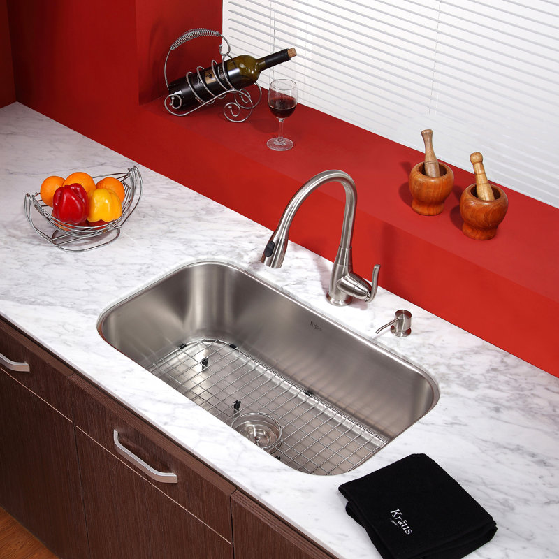 Kraus Kitchen Combos 31.5" L x 18.38" W Undermount Kitchen Sink with